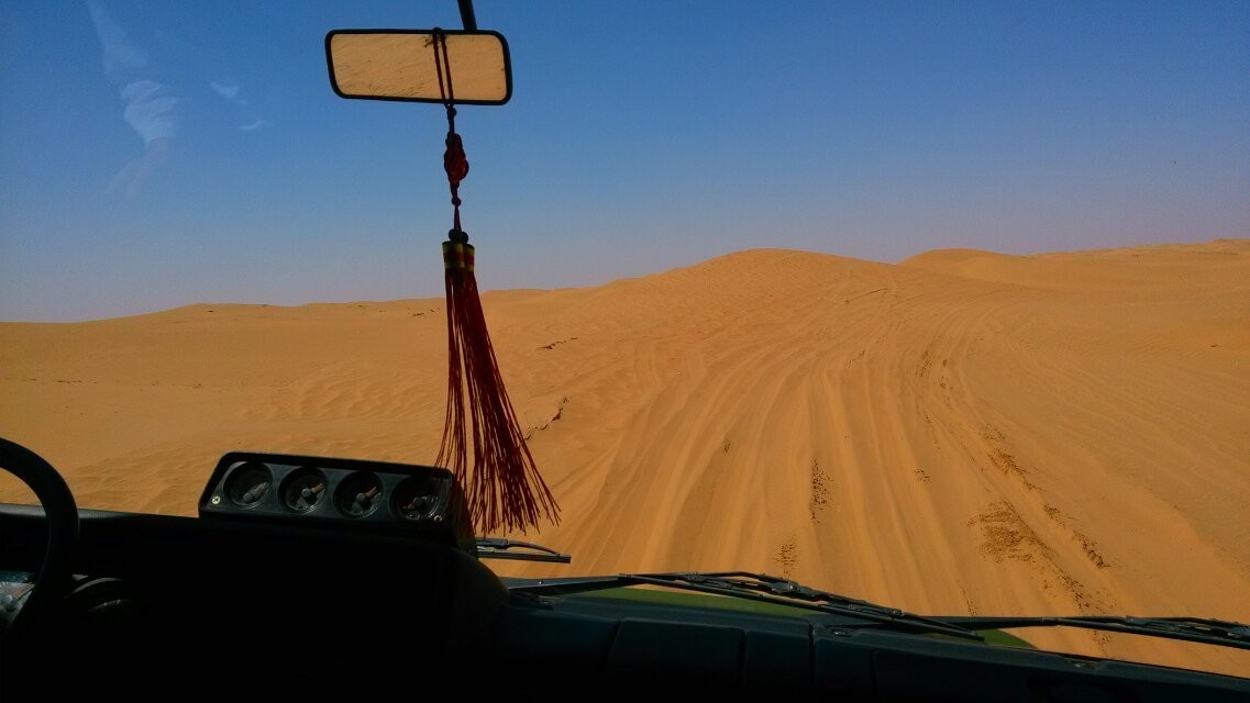 沙漠过山车