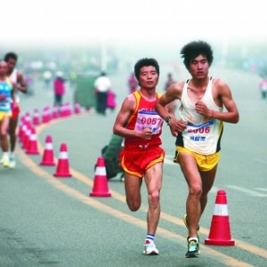 2012重庆国际马拉松赛3月17日鸣枪开跑