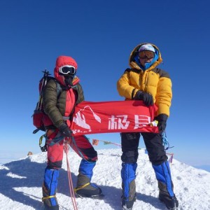极星风子户外麦金利登山队 成功登顶北美最高峰