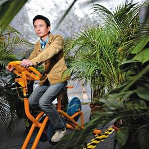 生态氧泡: 美院副教授的设计 踩着单车净化空气