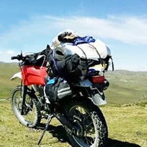 扬州小伙骑摩托只身穿越罗布泊 半年环游中国